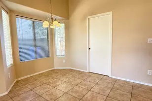 509 W Ensueno Ct, Gilbert, AZ 85233 - Photo 10