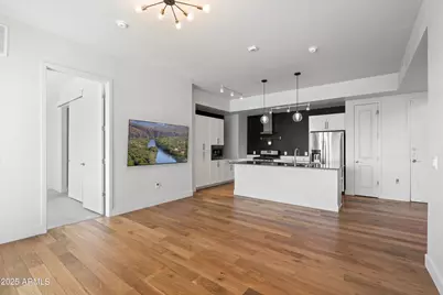 3131 N Central Avenue #6002, Phoenix, AZ 85012 - Photo 10