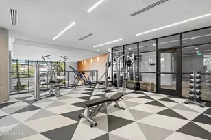 3131 N Central Ave, Phoenix, AZ 85012 - Photo 32