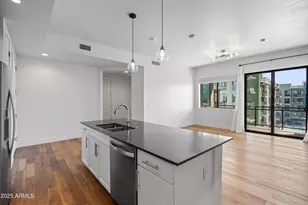 3131 N Central Ave, Phoenix, AZ 85012 - Photo 8