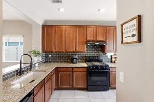 908 W Banyan Ave, Queen Creek, AZ 85140 - Photo 8