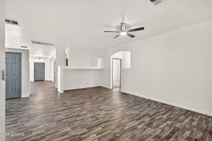 266 W Seven Seas Dr, Casa Grande, AZ 85122 - Photo 10