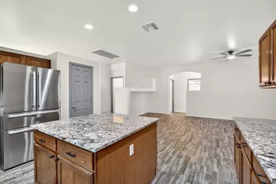 266 W Seven Seas Drive, Casa Grande, AZ 85122 - Photo 20