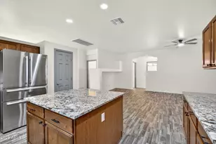 266 W Seven Seas Dr, Casa Grande, AZ 85122 - Photo 20