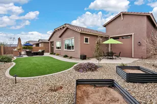 24757 N 175th Dr, Surprise, AZ 85387 - Photo 34