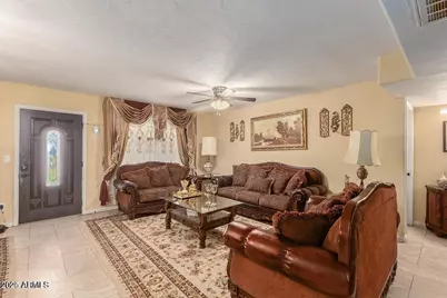 3121 W Greenway Road, Phoenix, AZ 85053 - Photo 8