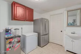 3121 W Greenway Rd, Phoenix, AZ 85053 - Photo 28