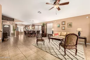 2256 E Soft Wind Dr, Phoenix, AZ 85024 - Photo 10