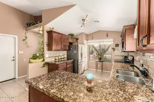 2256 E Soft Wind Dr, Phoenix, AZ 85024 - Photo 12