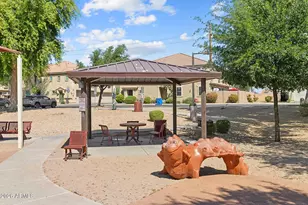 8189 W Groom Creek Rd, Phoenix, AZ 85043 - Photo 32