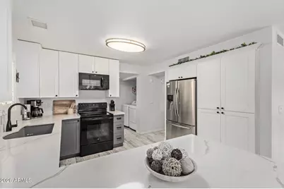 11525 W Citrus Grove, Avondale, AZ 85392 - Photo 8