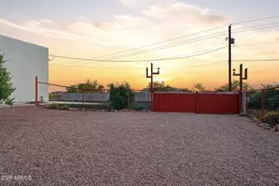 1651 S Prospectors Rd, Apache Junction, AZ 85119 - Photo 32