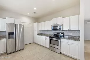 1651 S Prospectors Rd, Apache Junction, AZ 85119 - Photo 8