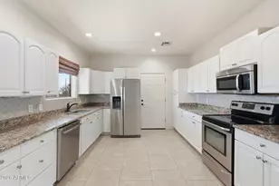 1651 S Prospectors Rd, Apache Junction, AZ 85119 - Photo 10