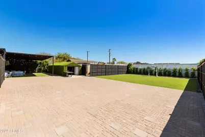 8822 W Deer Valley Road, Peoria, AZ 85382 - Photo 50