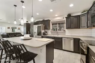 8822 W Deer Valley Rd, Peoria, AZ 85382 - Photo 14