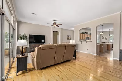 4370 E Sundance Court E, Gilbert, AZ 85297 - Photo 10