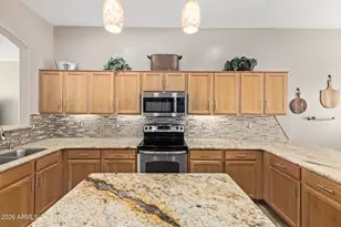 4370 E Sundance Ct E, Gilbert, AZ 85297 - Photo 16