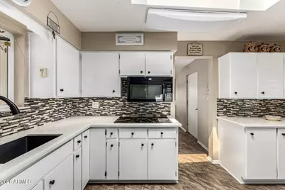 318 N 61st Way, Mesa, AZ 85205 - Photo 16