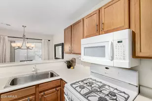 125 S 56th St, Mesa, AZ 85206 - Photo 12