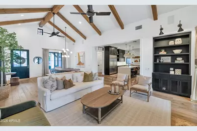 4129 N 47th Street, Phoenix, AZ 85018 - Photo 8