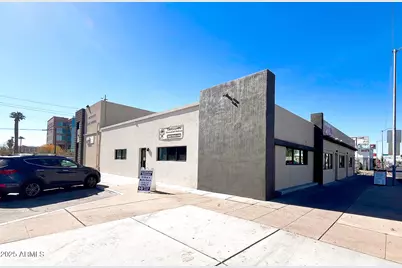1805 W Van Buren Street #1801, Phoenix, AZ 85007 - Photo 1