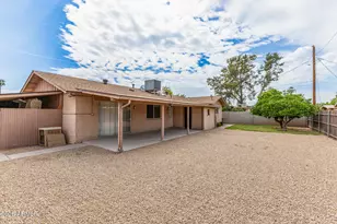 8756 E Bonnie Rose Ave, Scottsdale, AZ 85250 - Photo 28