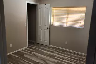 15864 W Evans Dr, Surprise, AZ 85379 - Photo 12