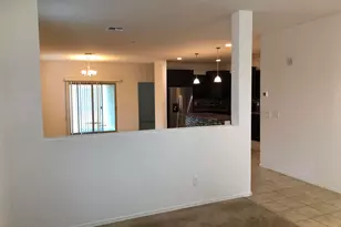 8457 N 61st Ln, Glendale, AZ 85302 - Photo 6