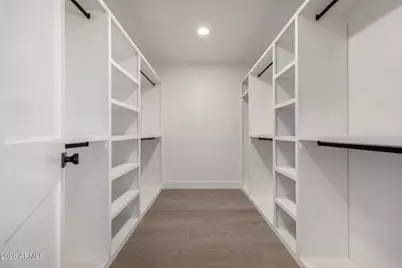 2825 E Campbell Avenue, Phoenix, AZ 85016 - Photo 10