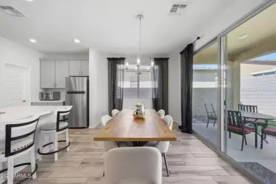 14656 W Valentine Street, Surprise, AZ 85379 - Photo 4