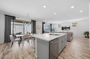 14656 W Valentine St, Surprise, AZ 85379 - Photo 6