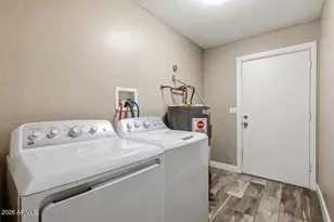 5834 S 42nd St, Phoenix, AZ 85040 - Photo 10