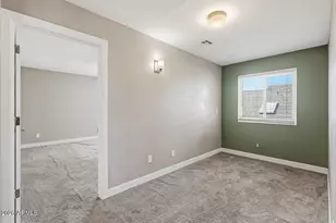 5834 S 42nd St, Phoenix, AZ 85040 - Photo 18
