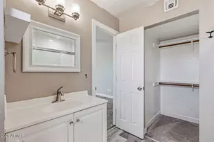5834 S 42nd St, Phoenix, AZ 85040 - Photo 14