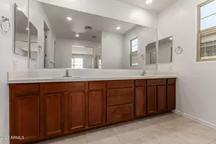 22848 E Diana Way, Queen Creek, AZ 85142 - Photo 12