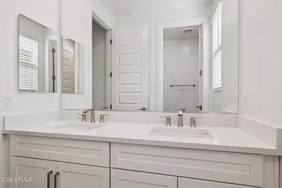 24513 N 24th Way, Phoenix, AZ 85024 - Photo 16