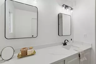 2936 S Cole Dr, Gilbert, AZ 85295 - Photo 32