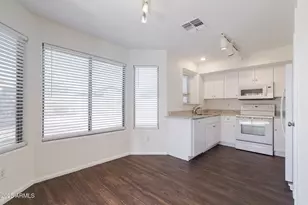 43762 W Carey Dr, Maricopa, AZ 85138 - Photo 4