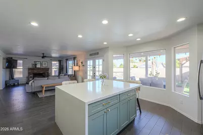 466 W Smoke Tree Road, Gilbert, AZ 85233 - Photo 16