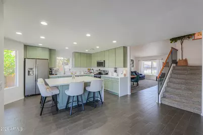 466 W Smoke Tree Road, Gilbert, AZ 85233 - Photo 12