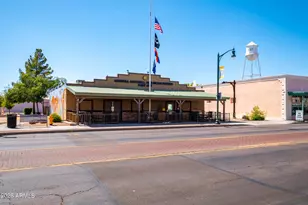 466 W Smoke Tree Rd, Gilbert, AZ 85233 - Photo 50