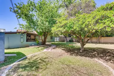 6730 W Flynn Lane, Glendale, AZ 85303 - Photo 28