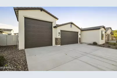 4933 W Capistrano Avenue, Laveen, AZ 85339 - Photo 2