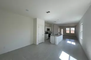 2108 E Driftwood Dr, San Tan Valley, AZ 85140 - Photo 4