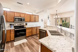 16710 W Ibarra Ct, Surprise, AZ 85387 - Photo 10