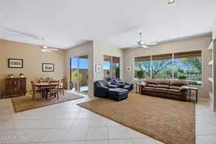 22626 N 54th Way, Phoenix, AZ 85054 - Photo 12