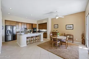 22626 N 54th Way, Phoenix, AZ 85054 - Photo 12