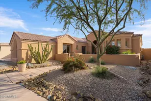 22626 N 54th Way, Phoenix, AZ 85054 - Photo 1