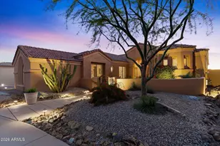 22626 N 54th Way, Phoenix, AZ 85054 - Photo 2